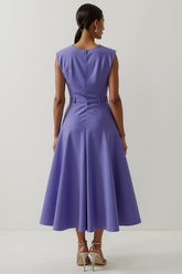 Lila Satin A Linie Tee Länge Semi Formal Kleid mit 3D Blume